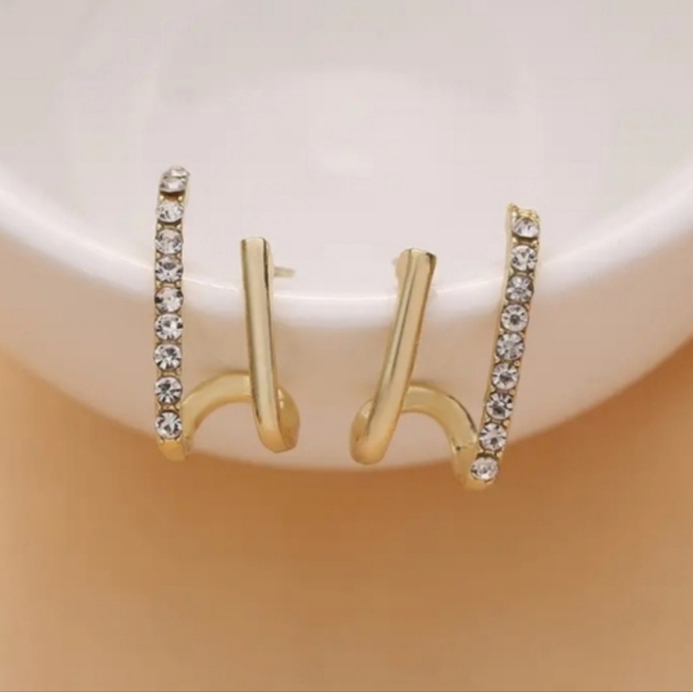 Gold Rhinestone Earrings - Picture 1 of 4